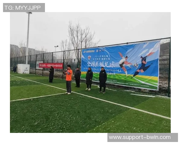 泸州足球快乐联盟携手共创足球梦想助力青少年健康成长